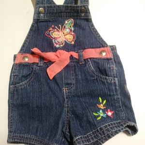 Girls overall shorts. 24 Mo.